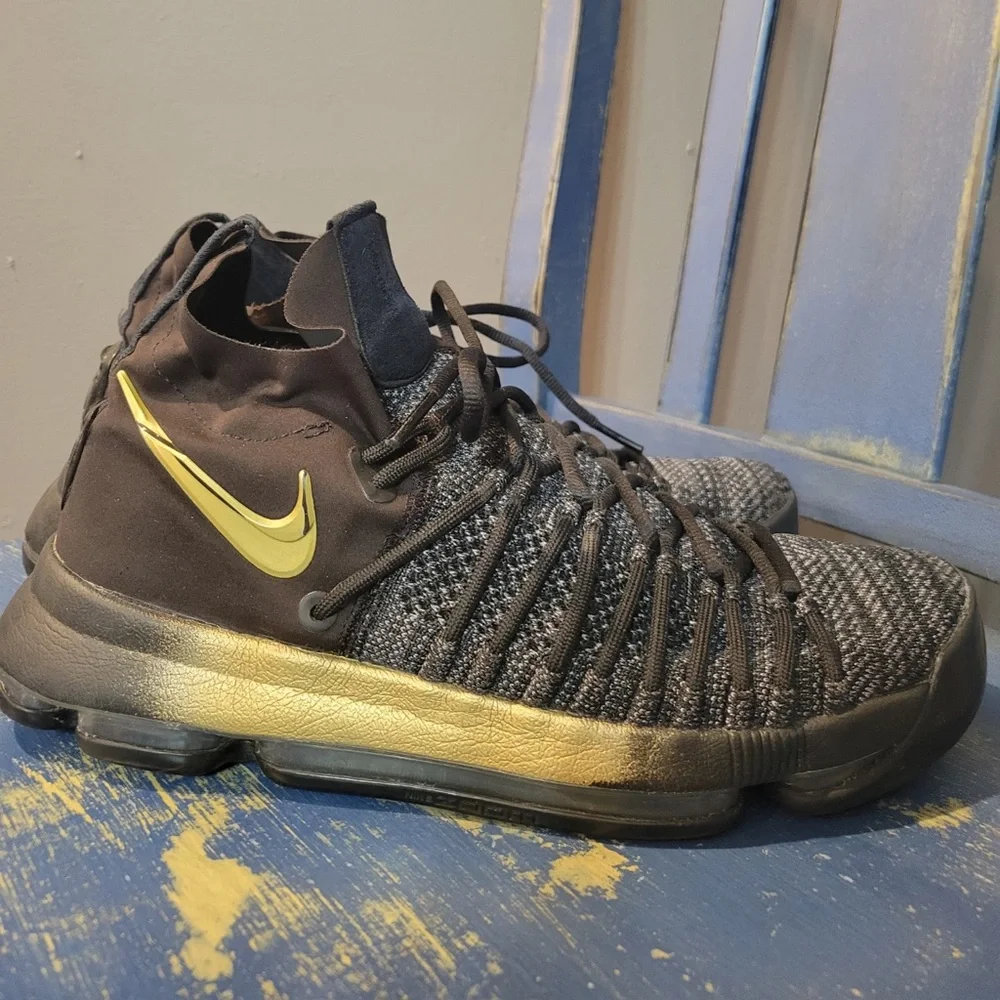 Nike Zoom KD9 Elite Flip The Switch Black And Gold Basketball Mens Size 8.5